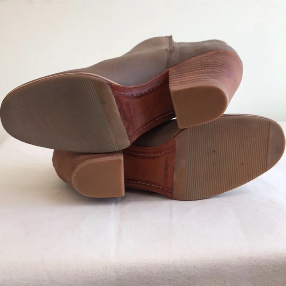 Rachel Comey Stylish Taupe Warm Gray Tumbled Leather Ankle Boots Size 7